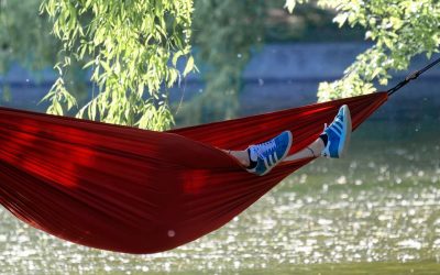 Ralentir en vacances : une parenthèse précieuse pour se reconnecter
